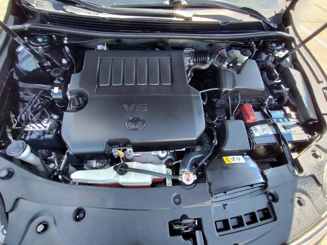 Toyota Avalon Limited 4D Sedan 2017