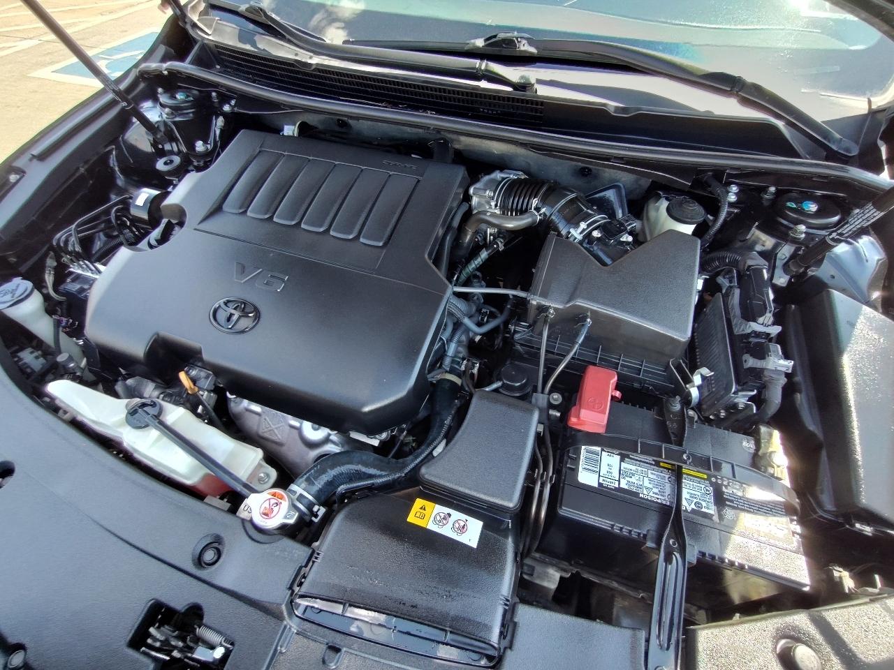 Toyota Avalon Limited 4D Sedan 2017