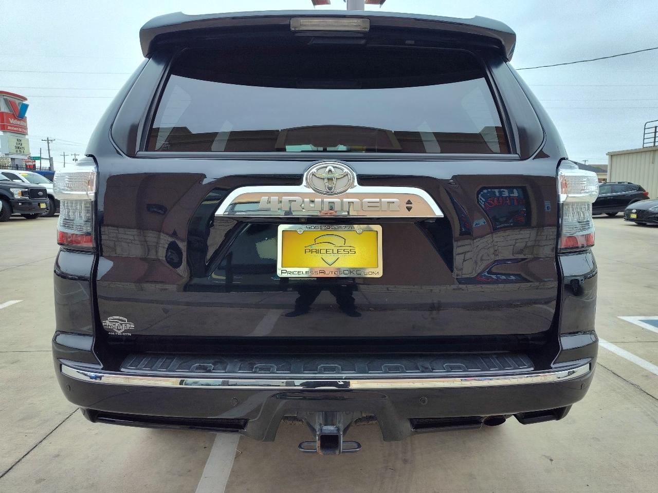 Toyota 4Runner Limited 4D SUV RWD V6 2018