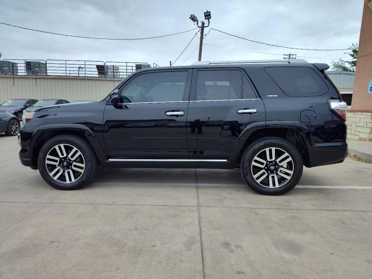 Toyota 4Runner Limited 4D SUV RWD V6 2018