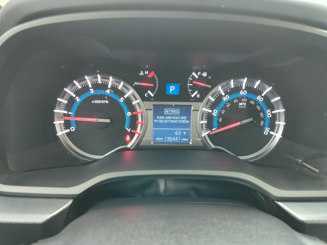 Toyota 4Runner Limited 4D SUV RWD V6 2018