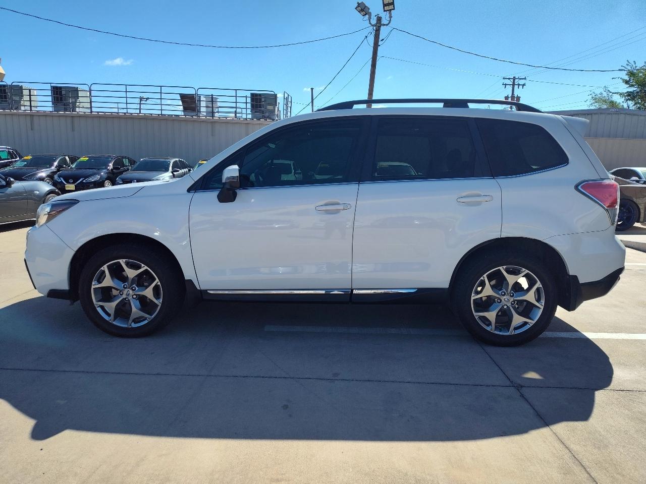 Subaru Forester 2.5i Touring 2017