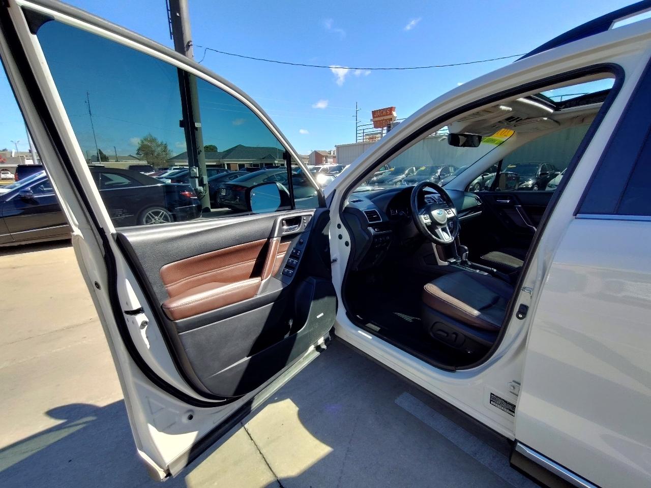 Subaru Forester 2.5i Touring 2017