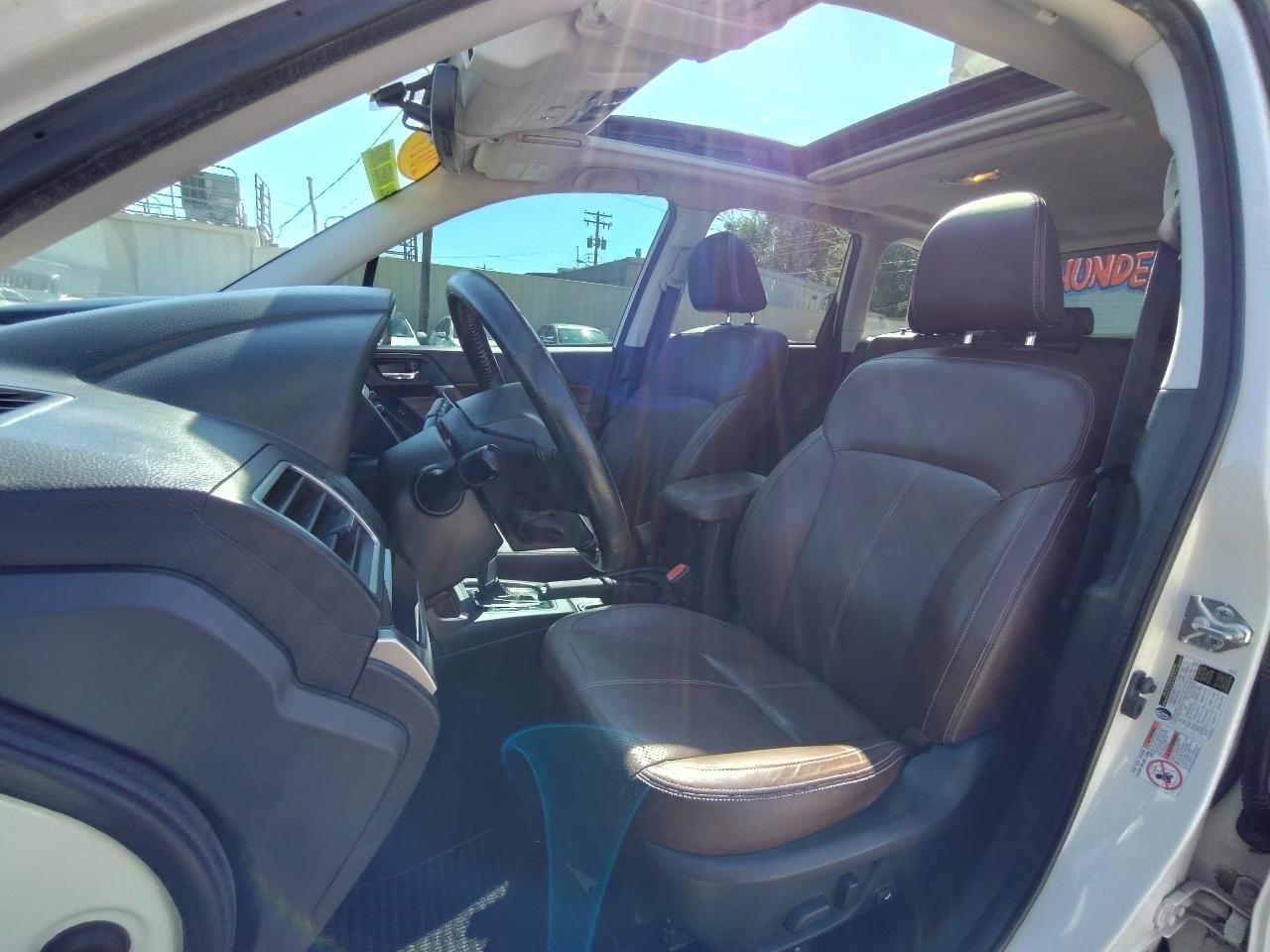 Subaru Forester 2.5i Touring 2017