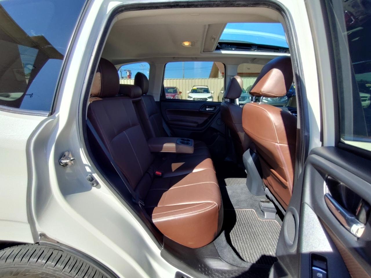 Subaru Forester 2.5i Touring 2017