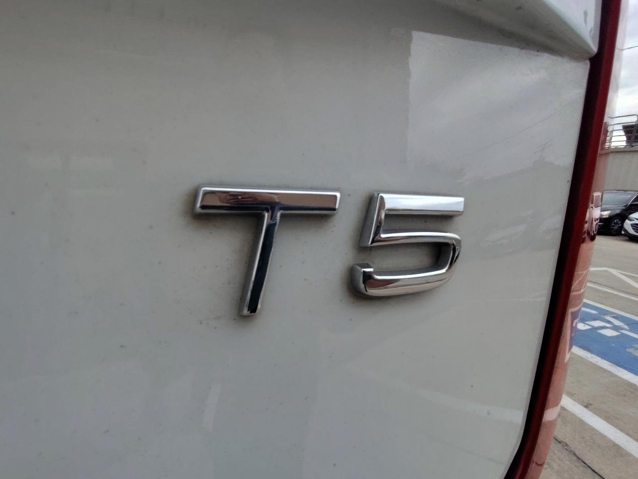 Volvo XC90 T5 Momentum 2020