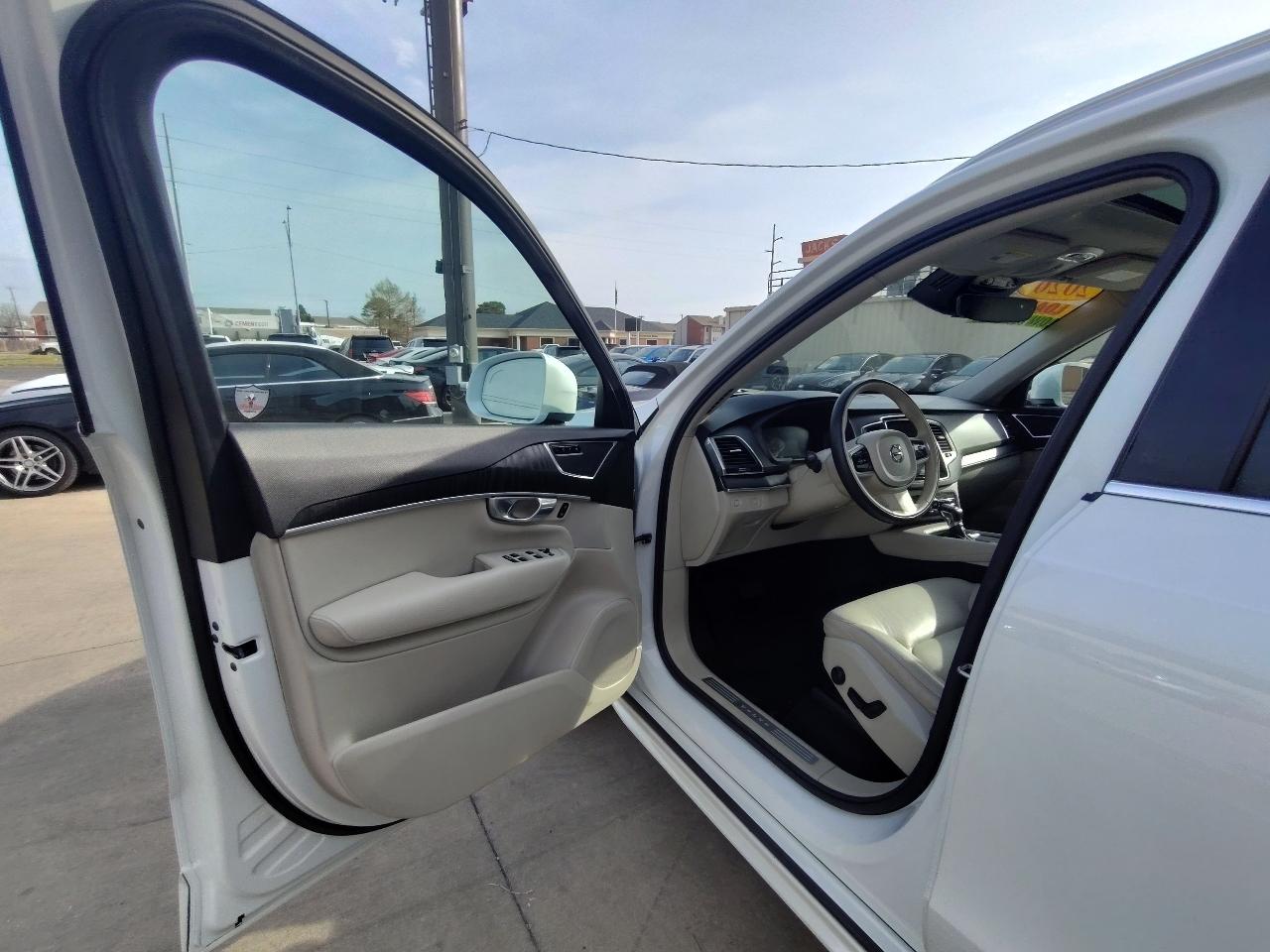 Volvo XC90 T5 Momentum 2020