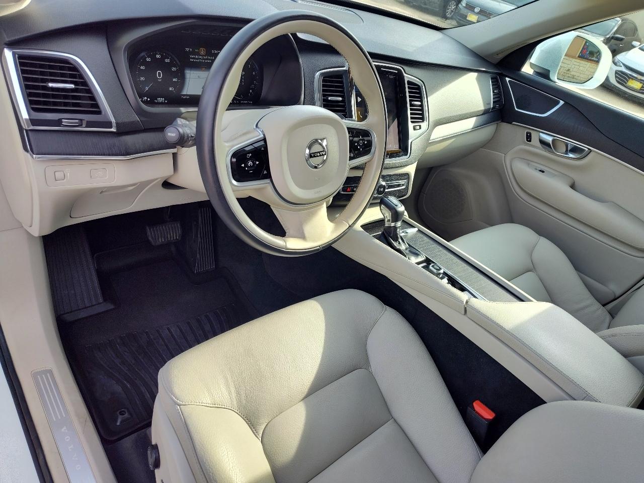 Volvo XC90 T5 Momentum 2020