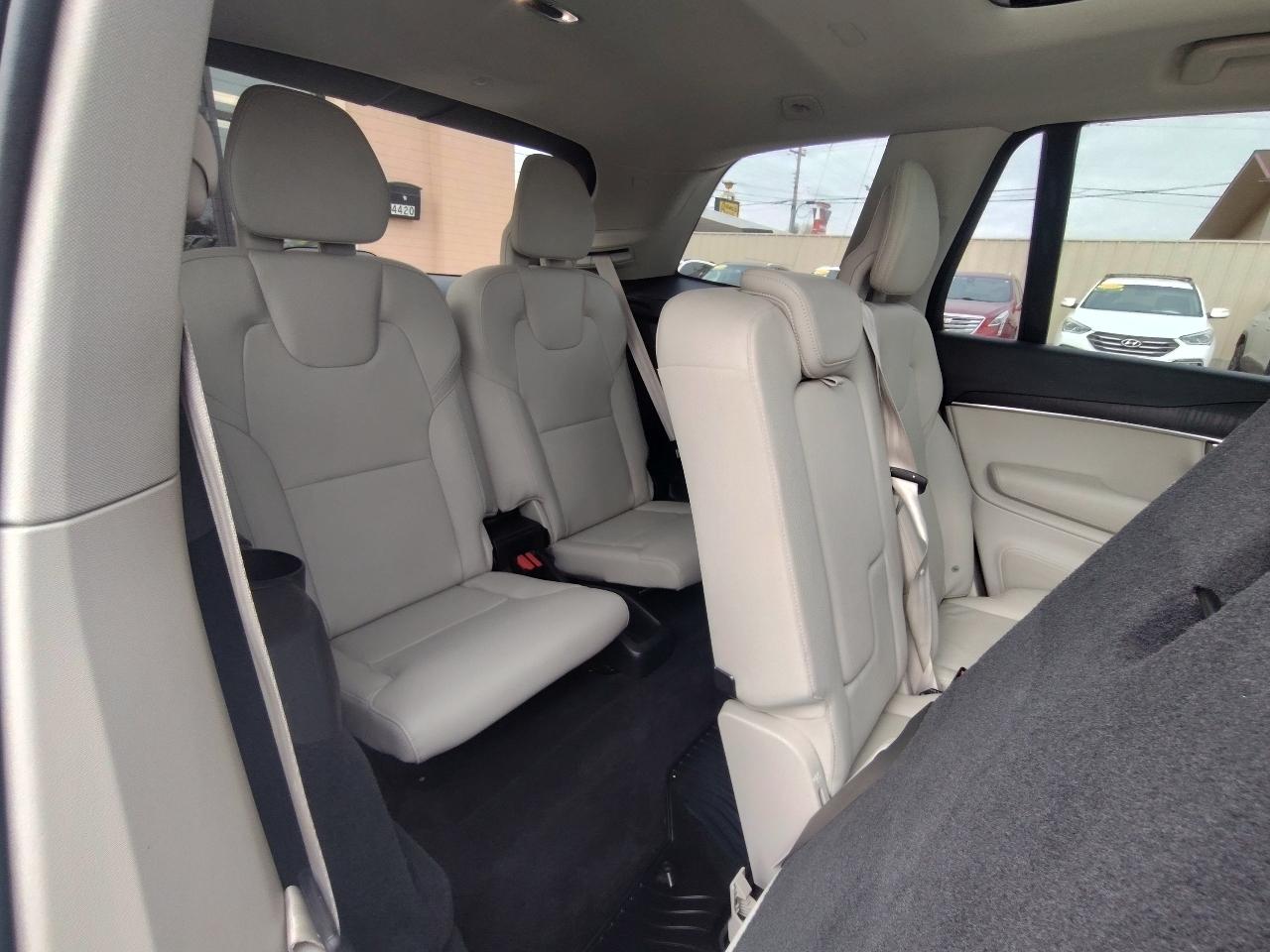 Volvo XC90 T5 Momentum 2020