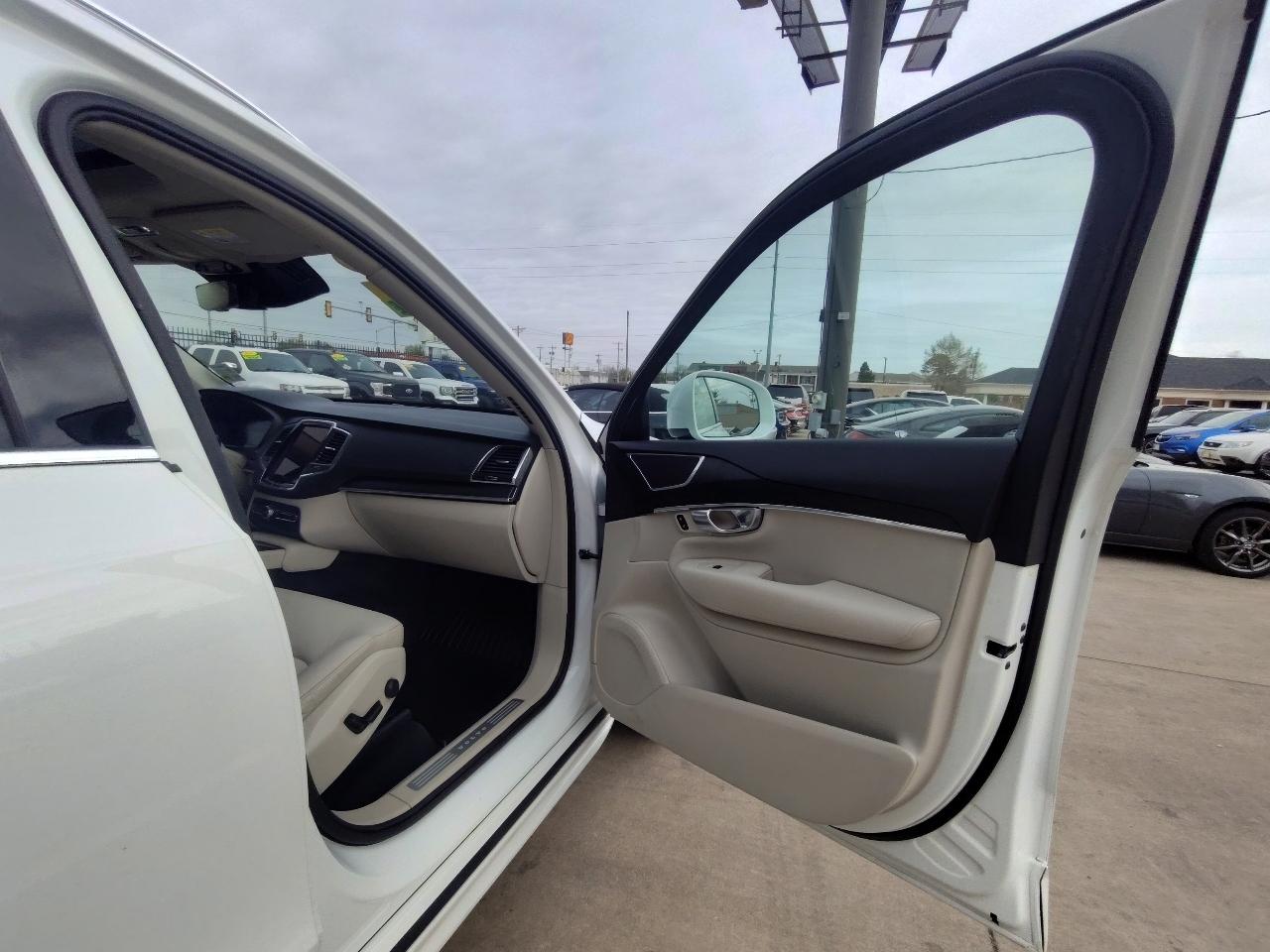 Volvo XC90 T5 Momentum 2020