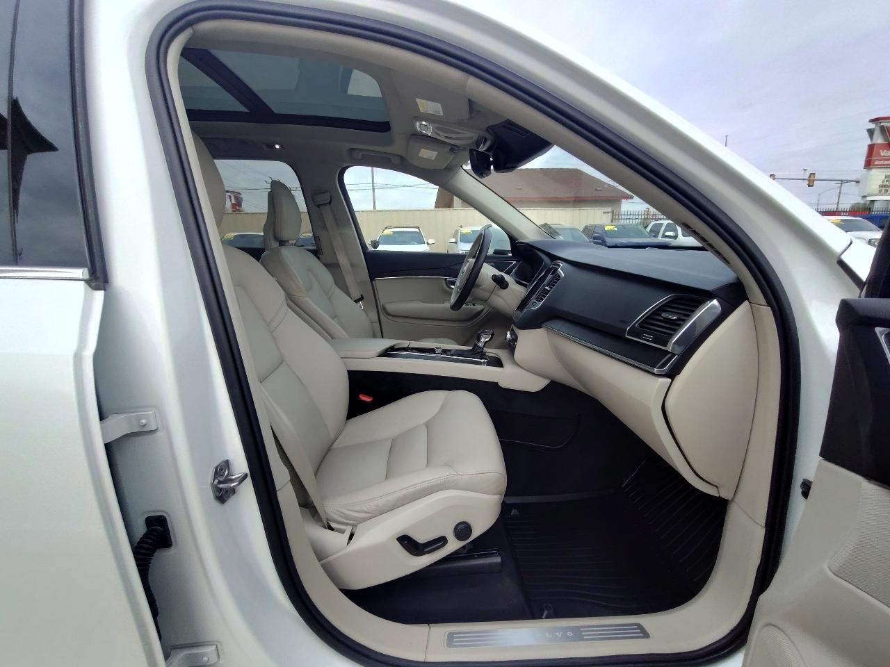 Volvo XC90 T5 Momentum 2020