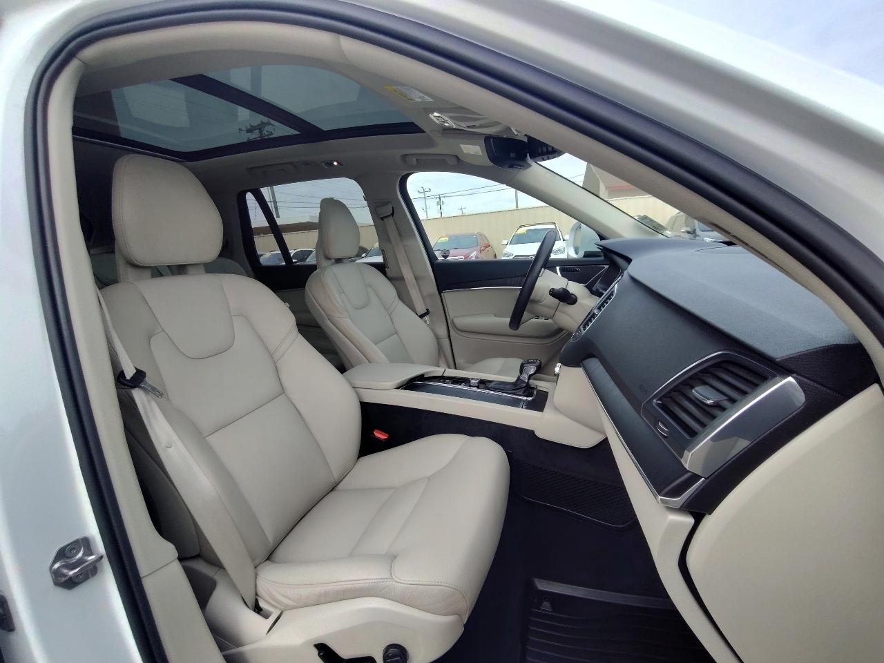 Volvo XC90 T5 Momentum 2020