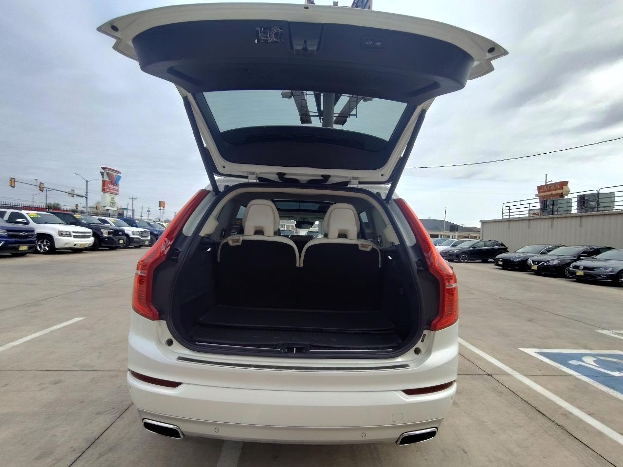 Volvo XC90 T5 Momentum 2020