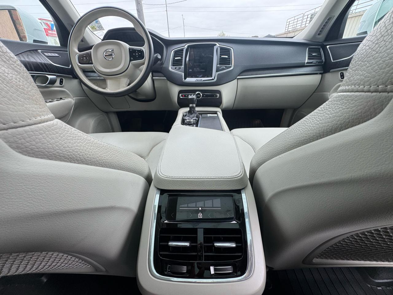 Volvo XC90 T5 Momentum 2020
