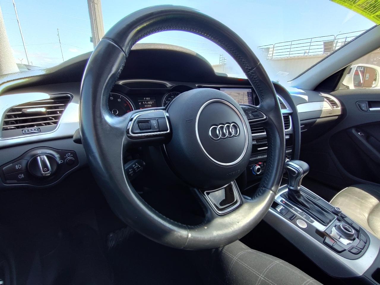Audi A4  2015
