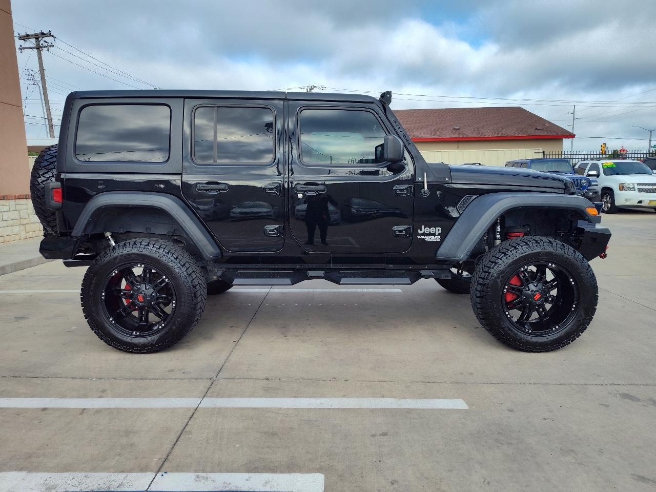 Jeep Wrangler Unlimited Sport 2018