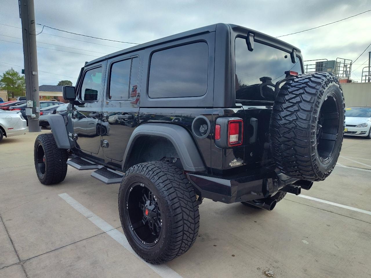 Jeep Wrangler Unlimited Sport 2018