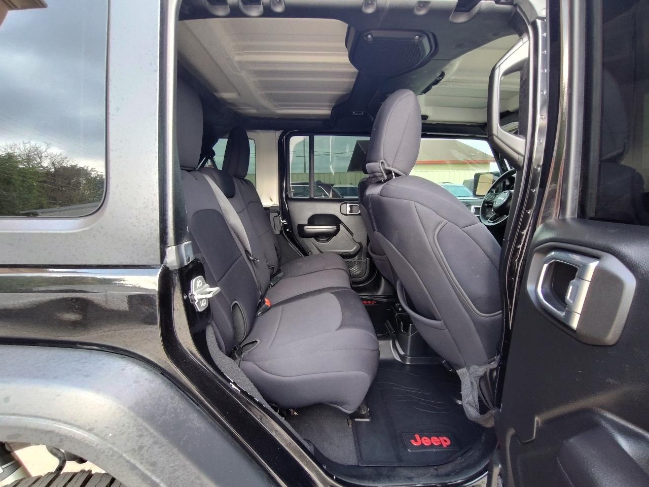 Jeep Wrangler Unlimited Sport 2018