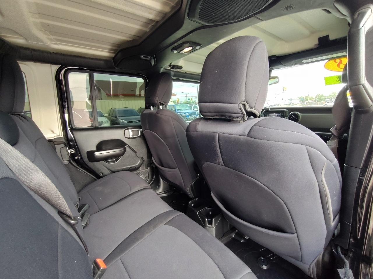 Jeep Wrangler Unlimited Sport 2018