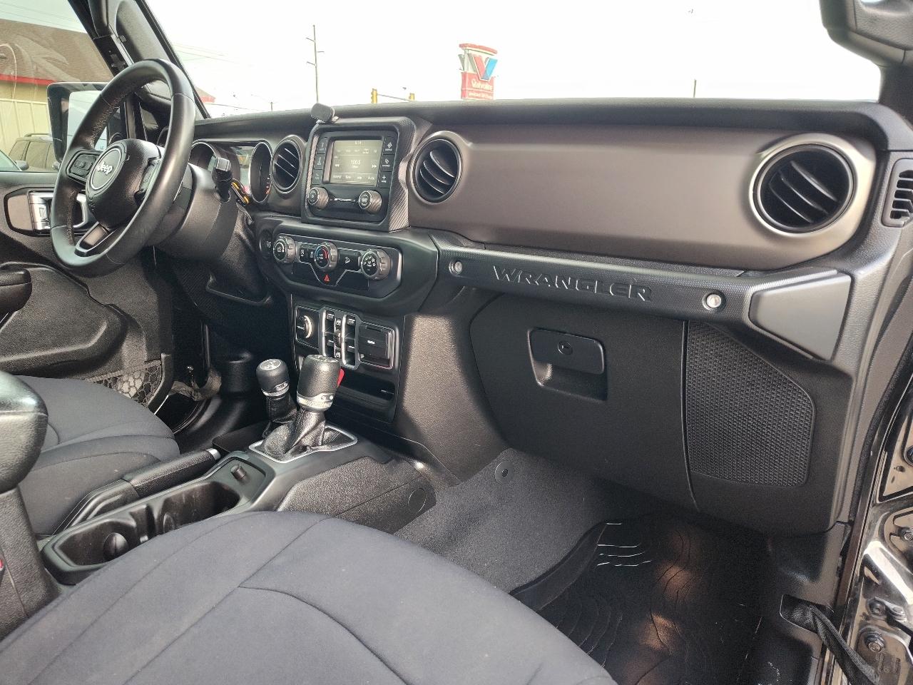 Jeep Wrangler Unlimited Sport 2018