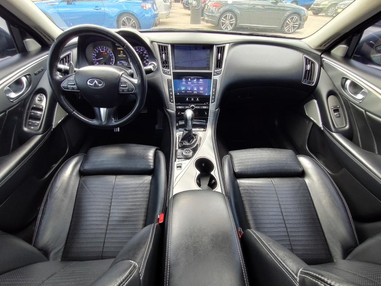 Infiniti Q50 Red Sport 400 AWD 2017