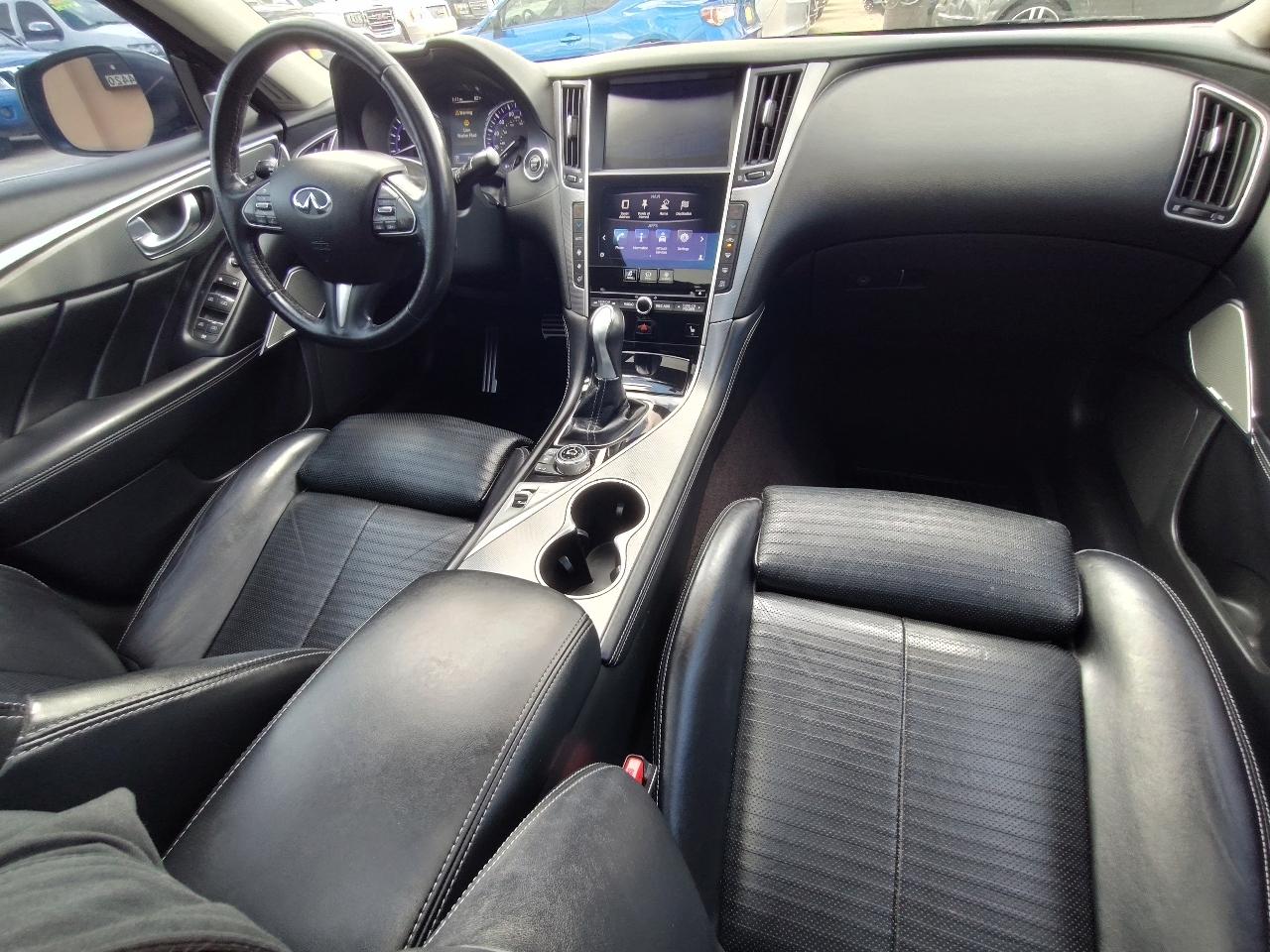 Infiniti Q50 Red Sport 400 AWD 2017