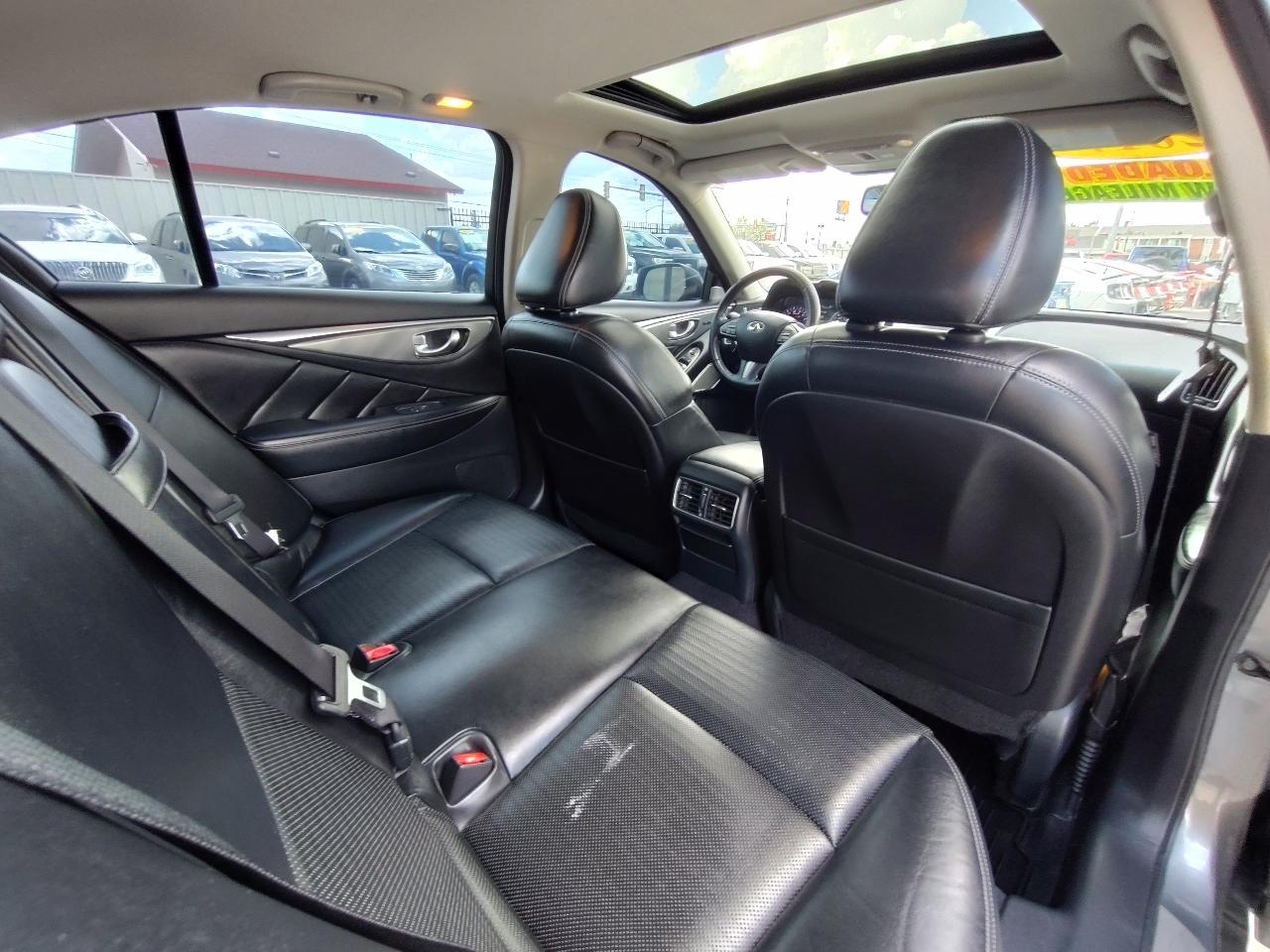 Infiniti Q50 Red Sport 400 AWD 2017