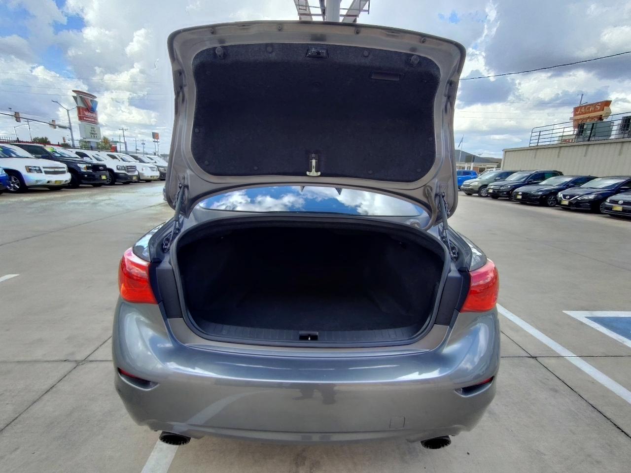 Infiniti Q50 Red Sport 400 AWD 2017