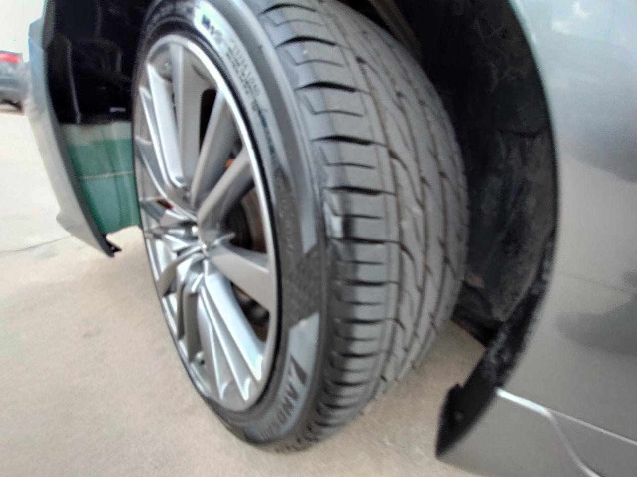 Infiniti Q50 Red Sport 400 AWD 2017