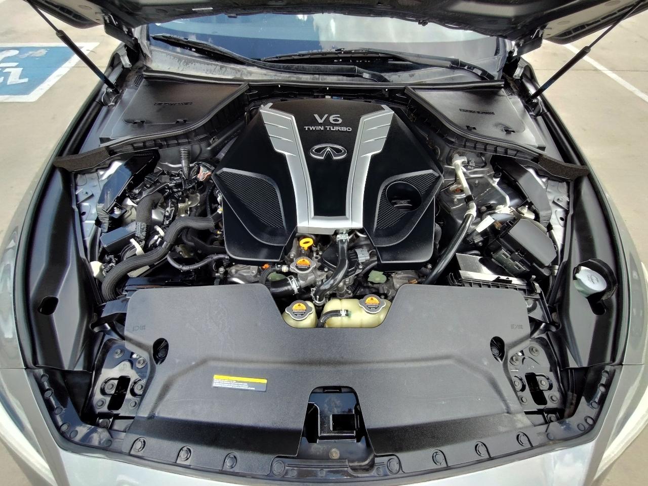 Infiniti Q50 Red Sport 400 AWD 2017