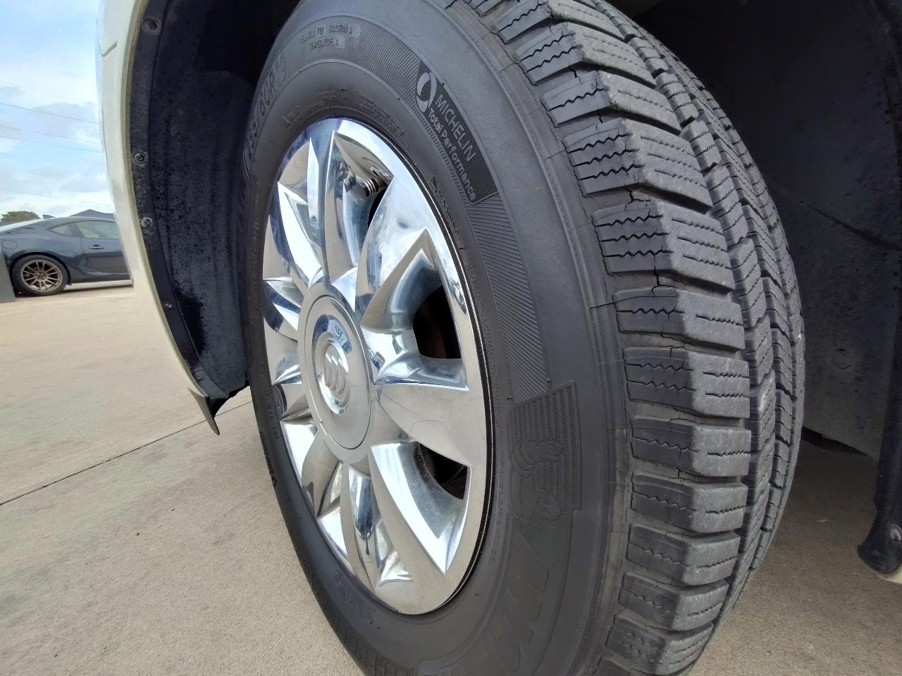 Buick Enclave Premium FWD 2014