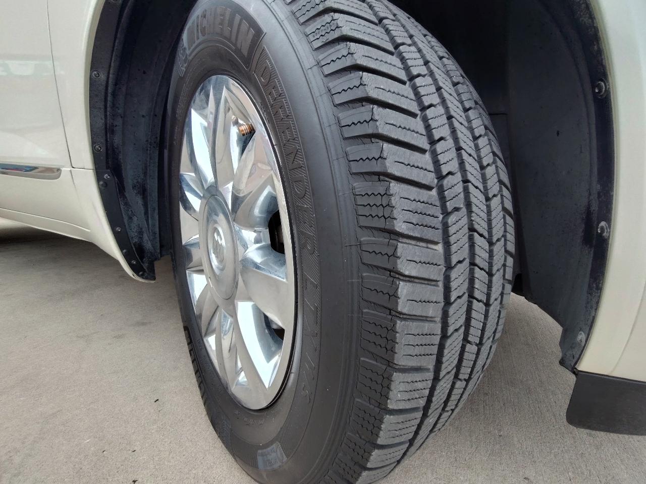 Buick Enclave Premium FWD 2014