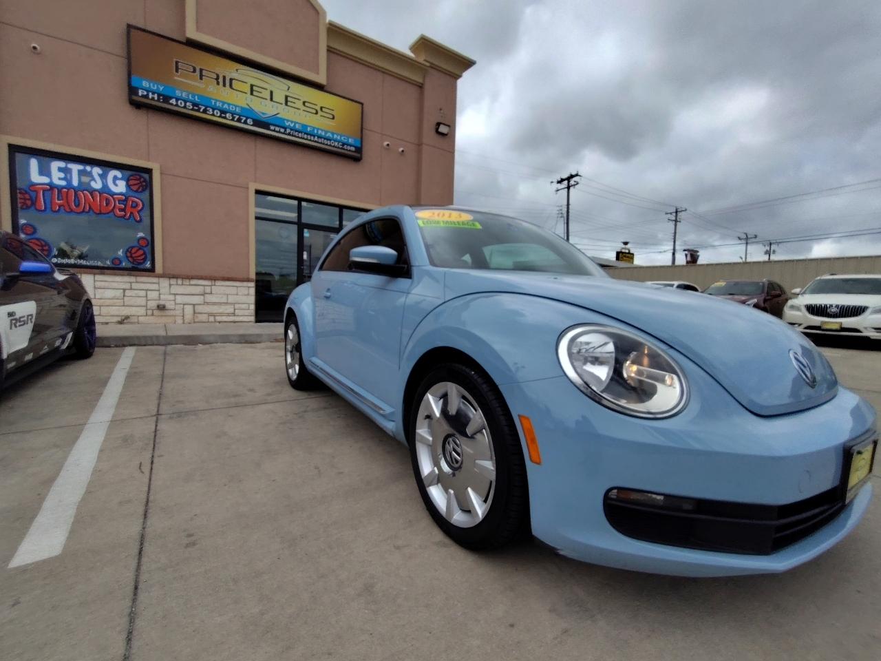 Volkswagen Beetle  2013