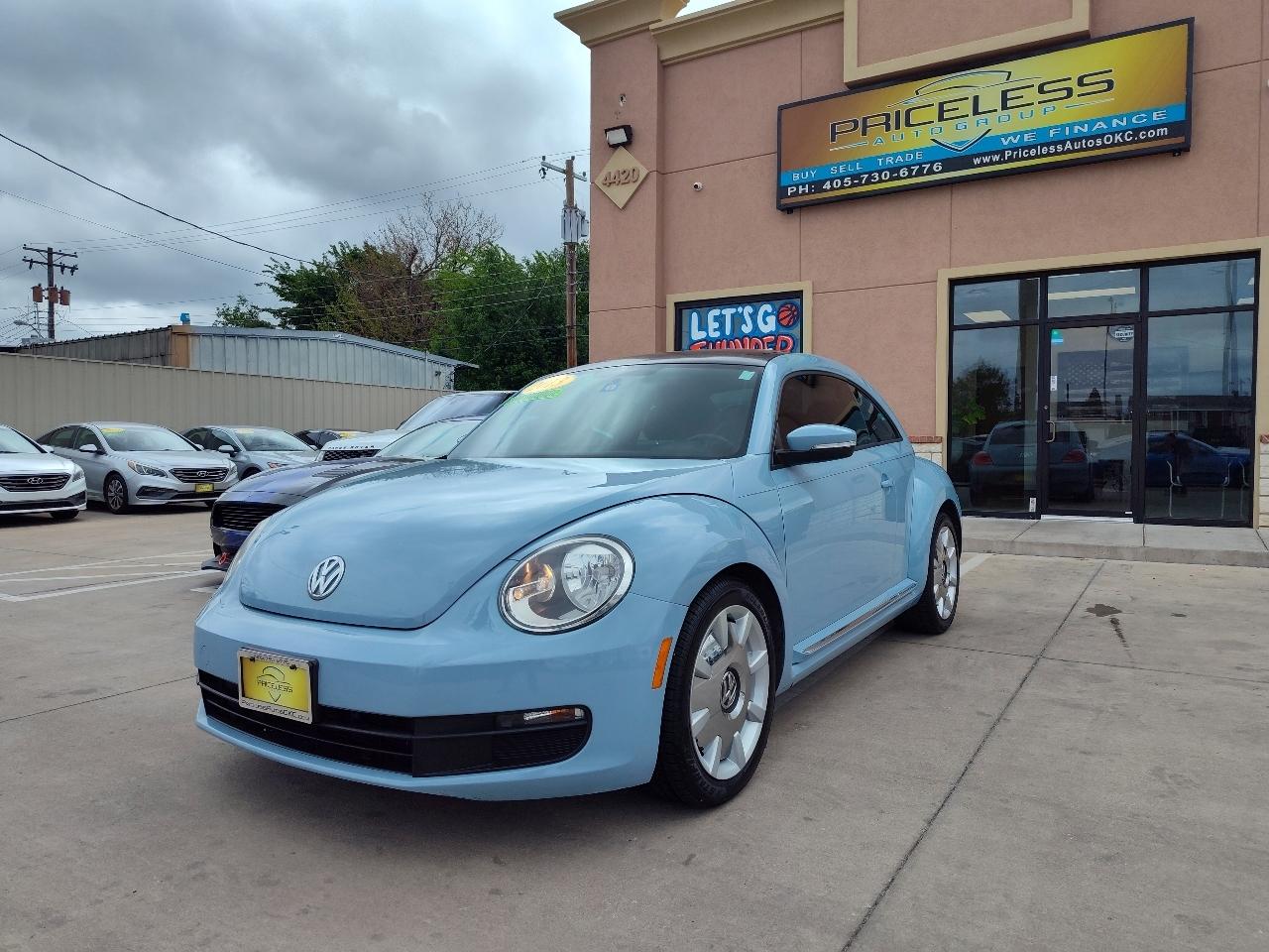 Volkswagen Beetle  2013