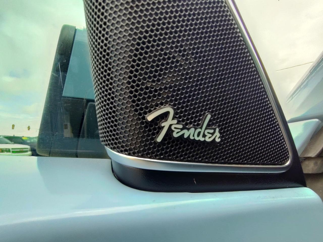 Volkswagen Beetle  2013