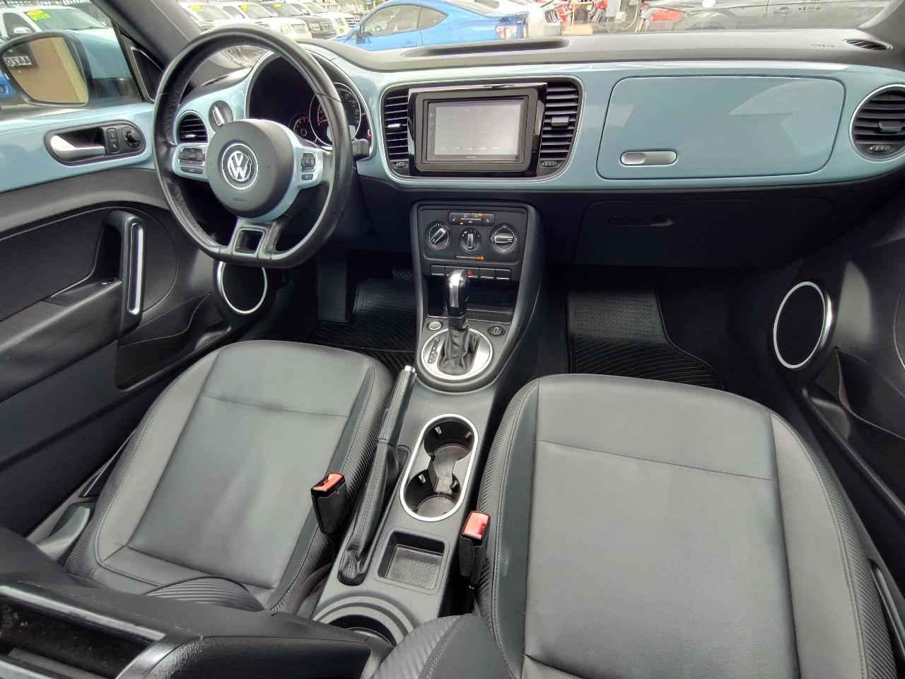 Volkswagen Beetle  2013