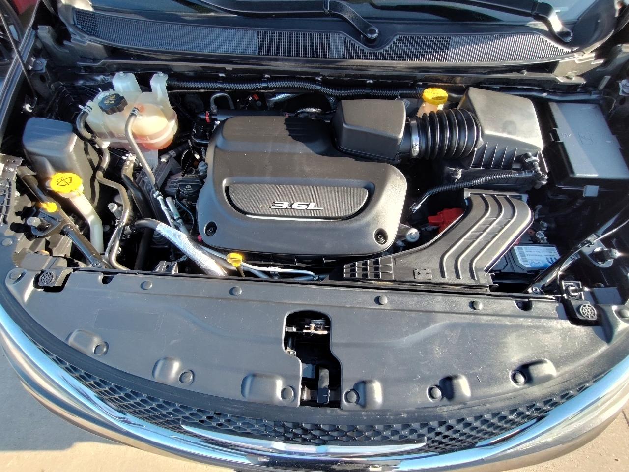 Chrysler Pacifica Touring-L Plus 2018