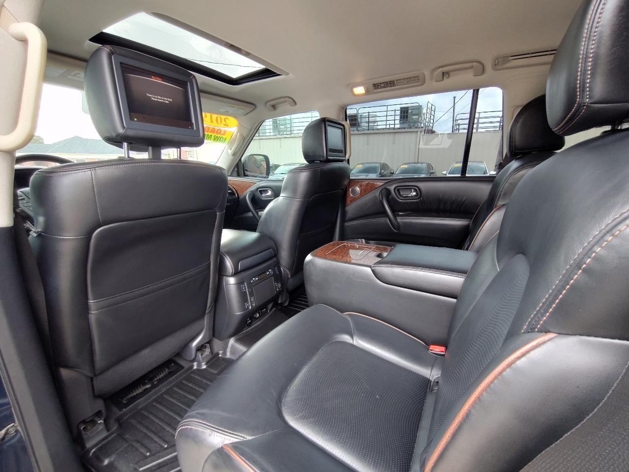 Nissan Armada Platinum 4D SUV RWD 2019