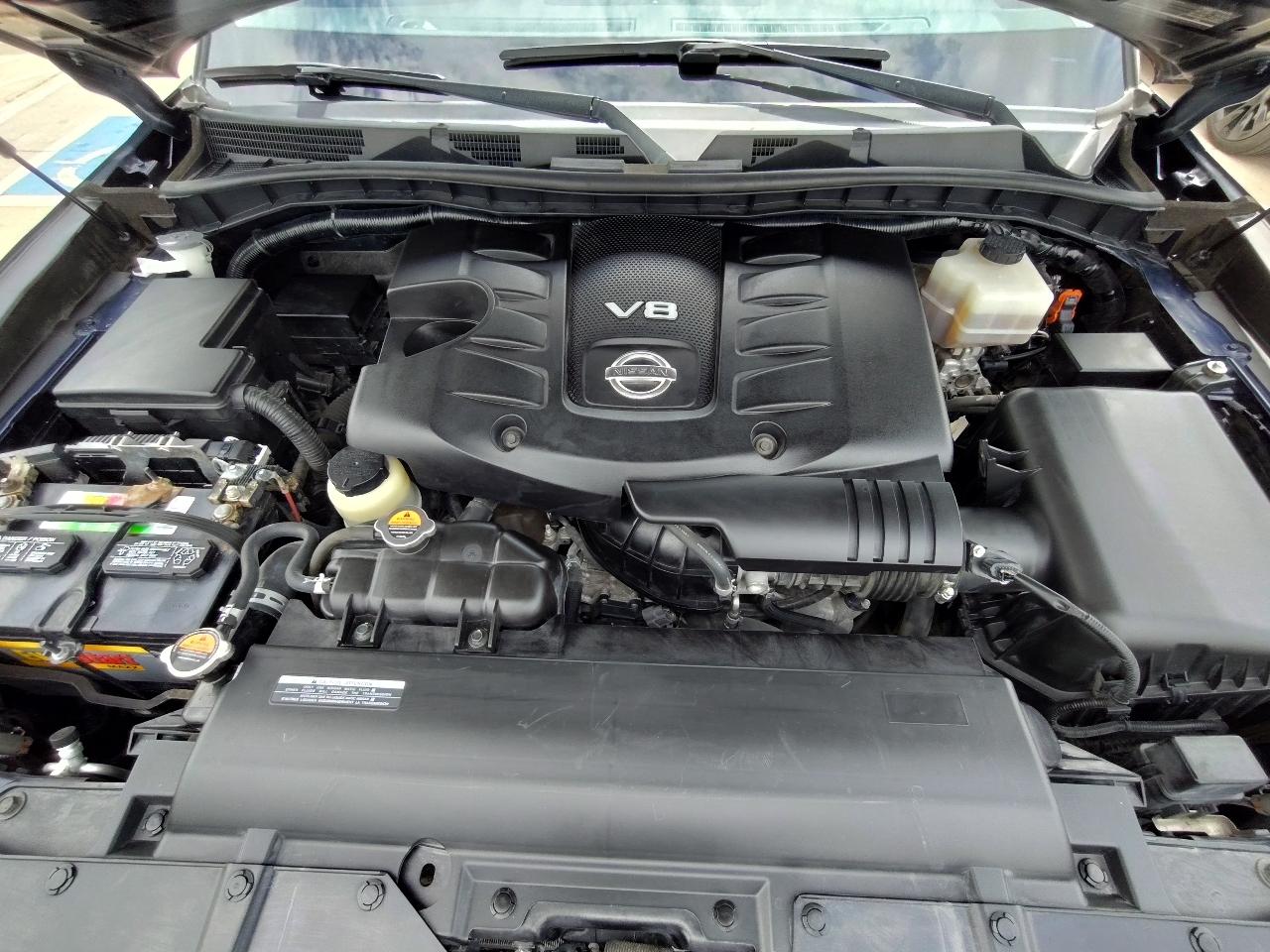 Nissan Armada Platinum 4D SUV RWD 2019