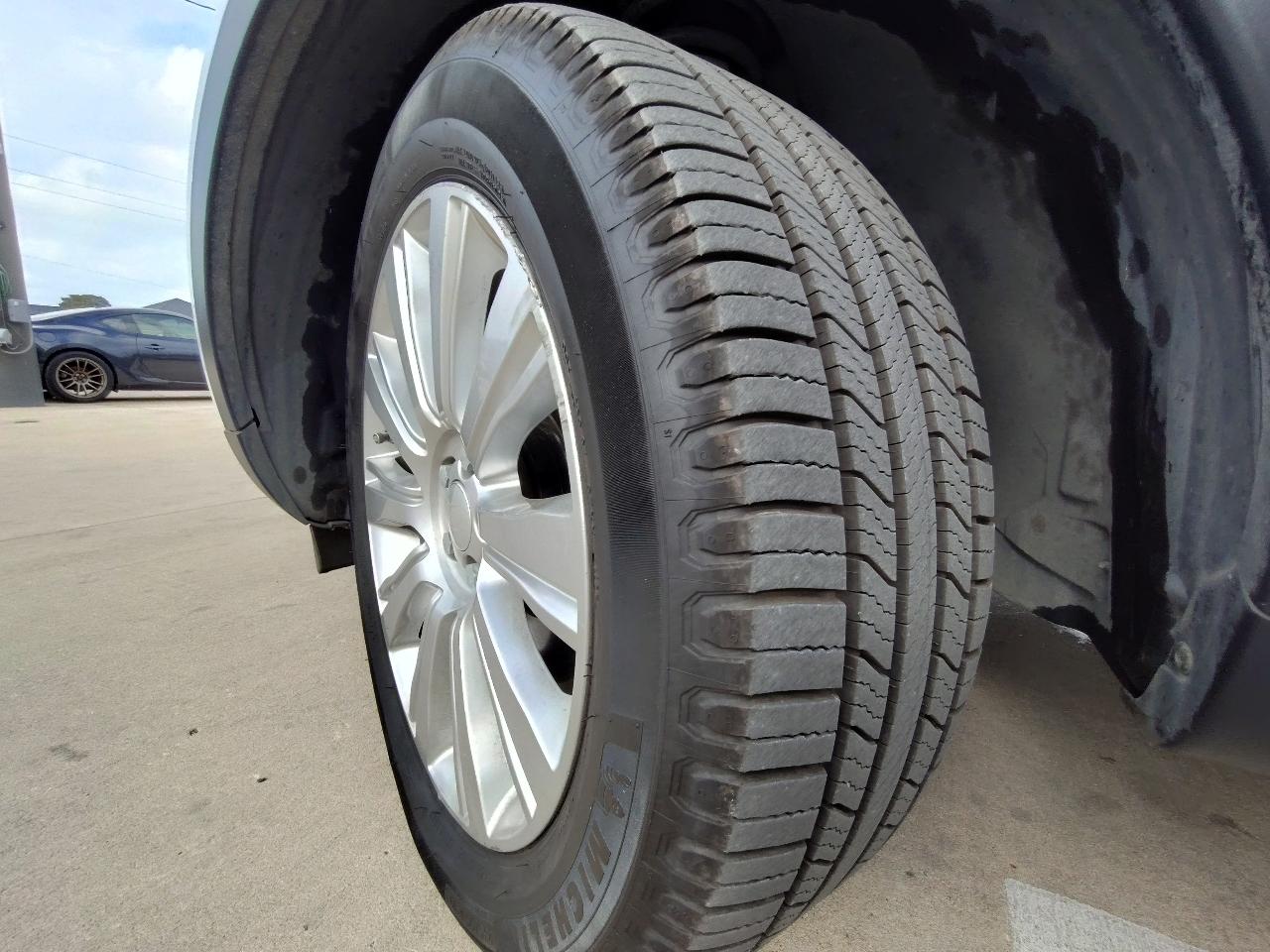 Land Rover Discovery Sport HSE Luxury 4WD 2019