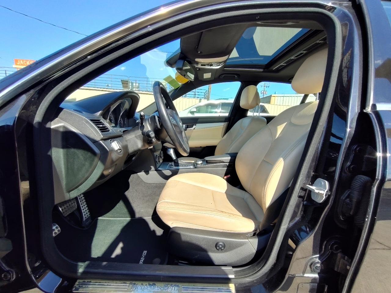 Mercedes-Benz C-Class C300 Sport Sedan 2010