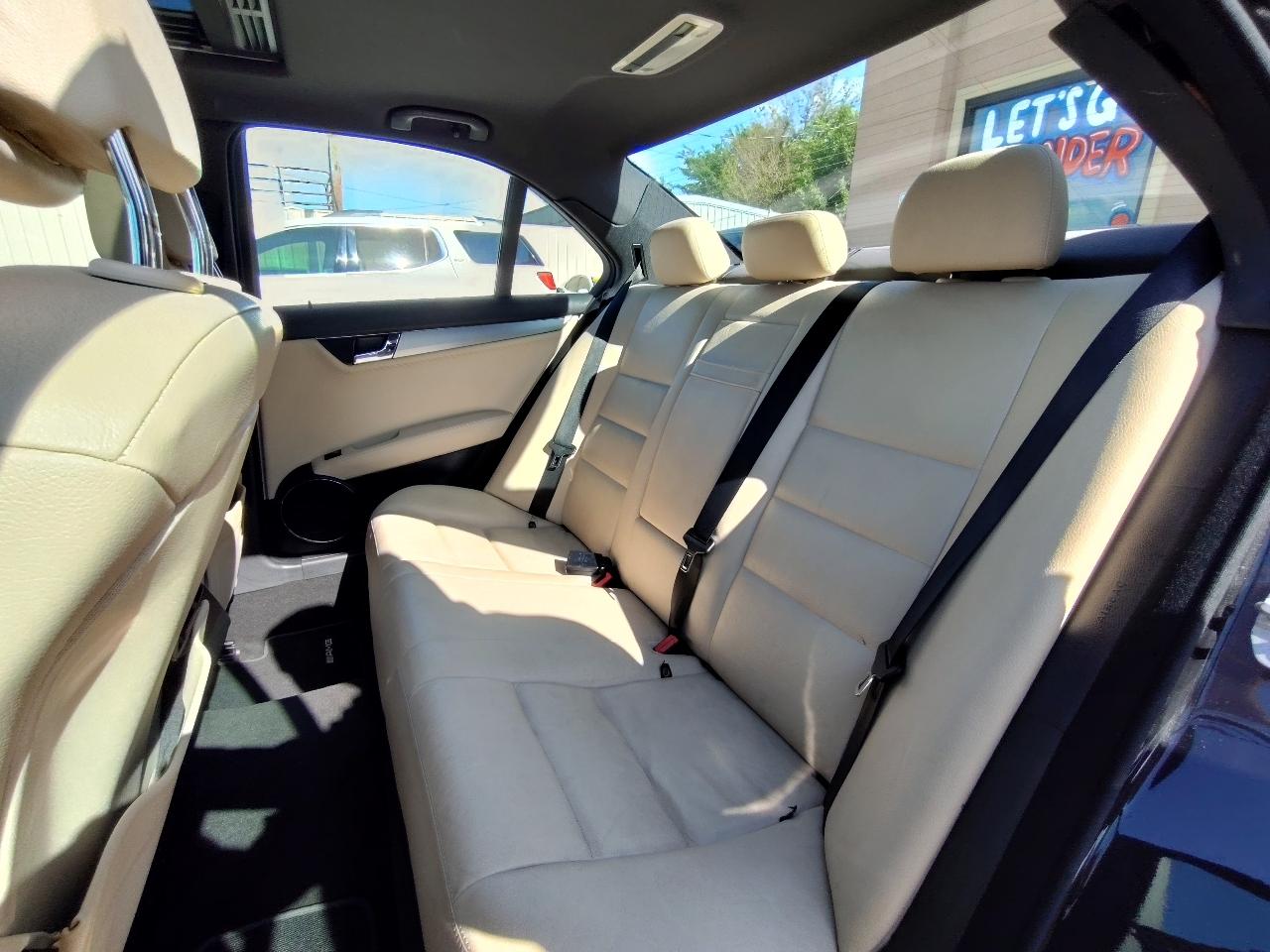 Mercedes-Benz C-Class C300 Sport Sedan 2010