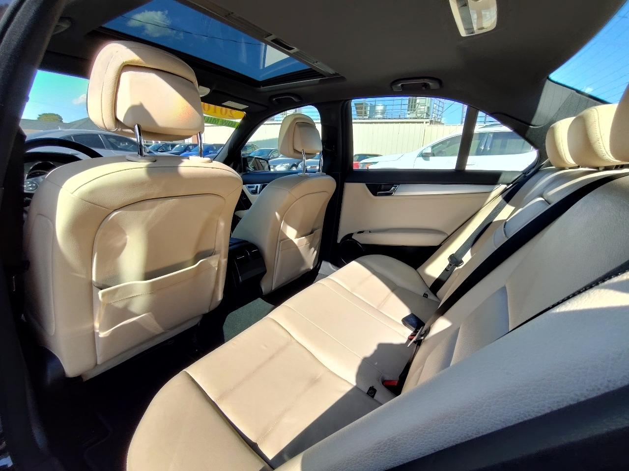 Mercedes-Benz C-Class C300 Sport Sedan 2010