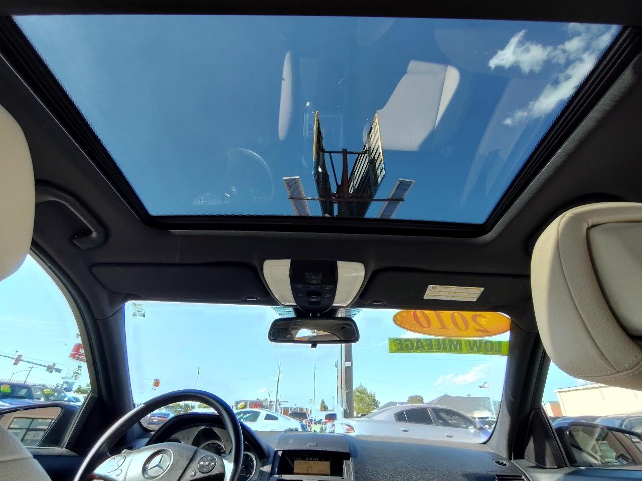 Mercedes-Benz C-Class C300 Sport Sedan 2010