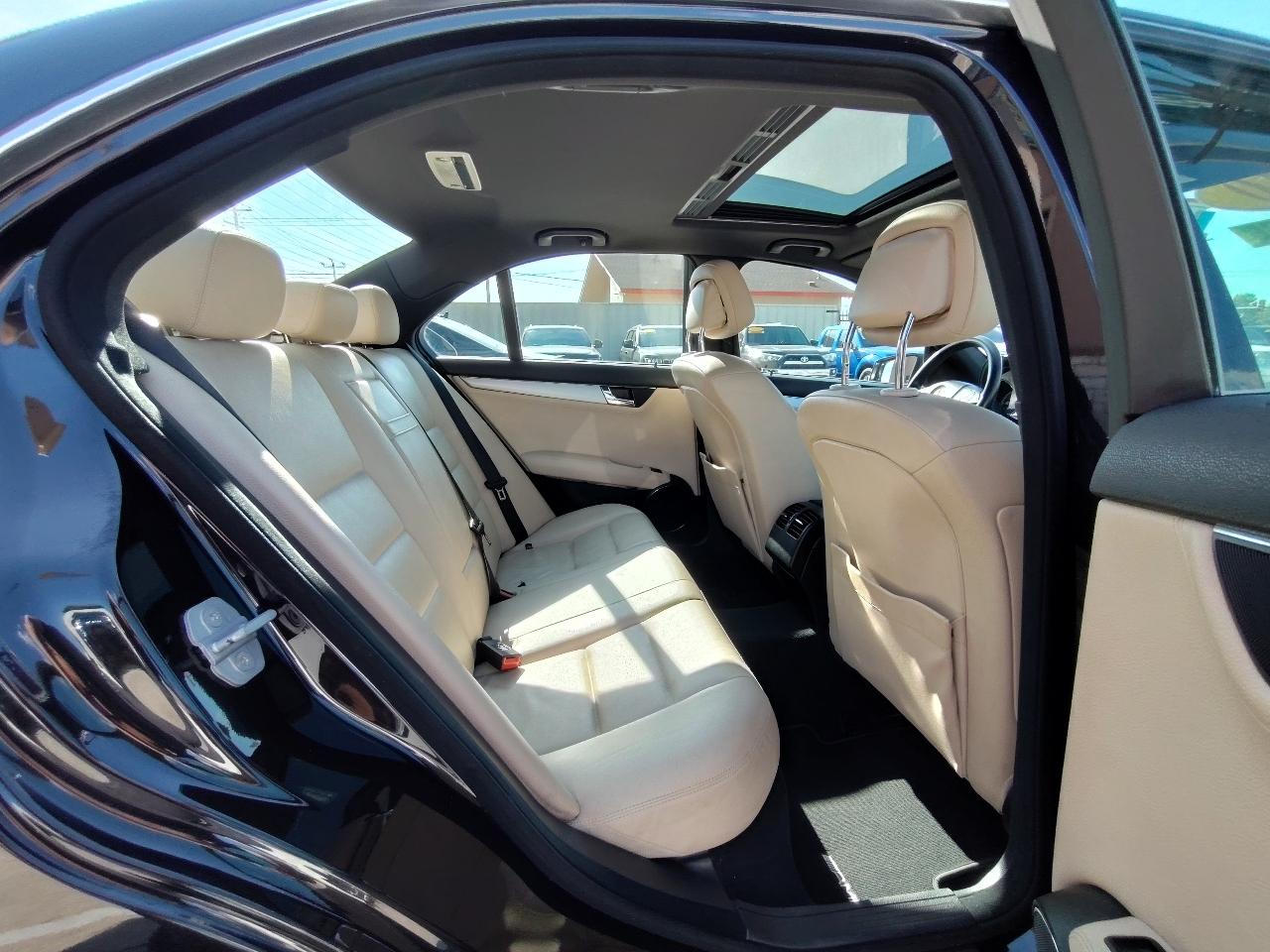 Mercedes-Benz C-Class C300 Sport Sedan 2010