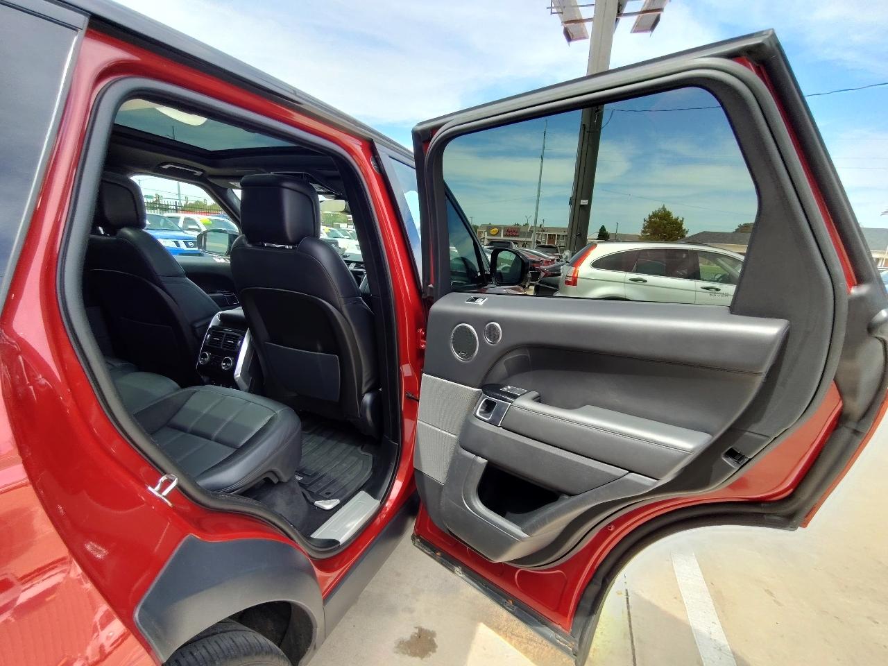 Land Rover Range Rover Sport HST 4D SUV 2019