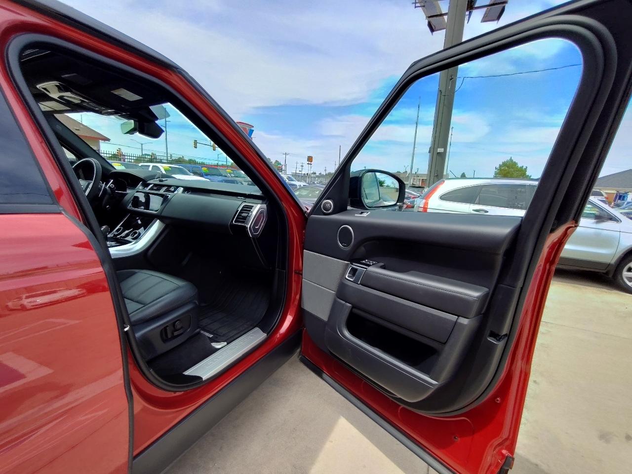 Land Rover Range Rover Sport HST 4D SUV 2019