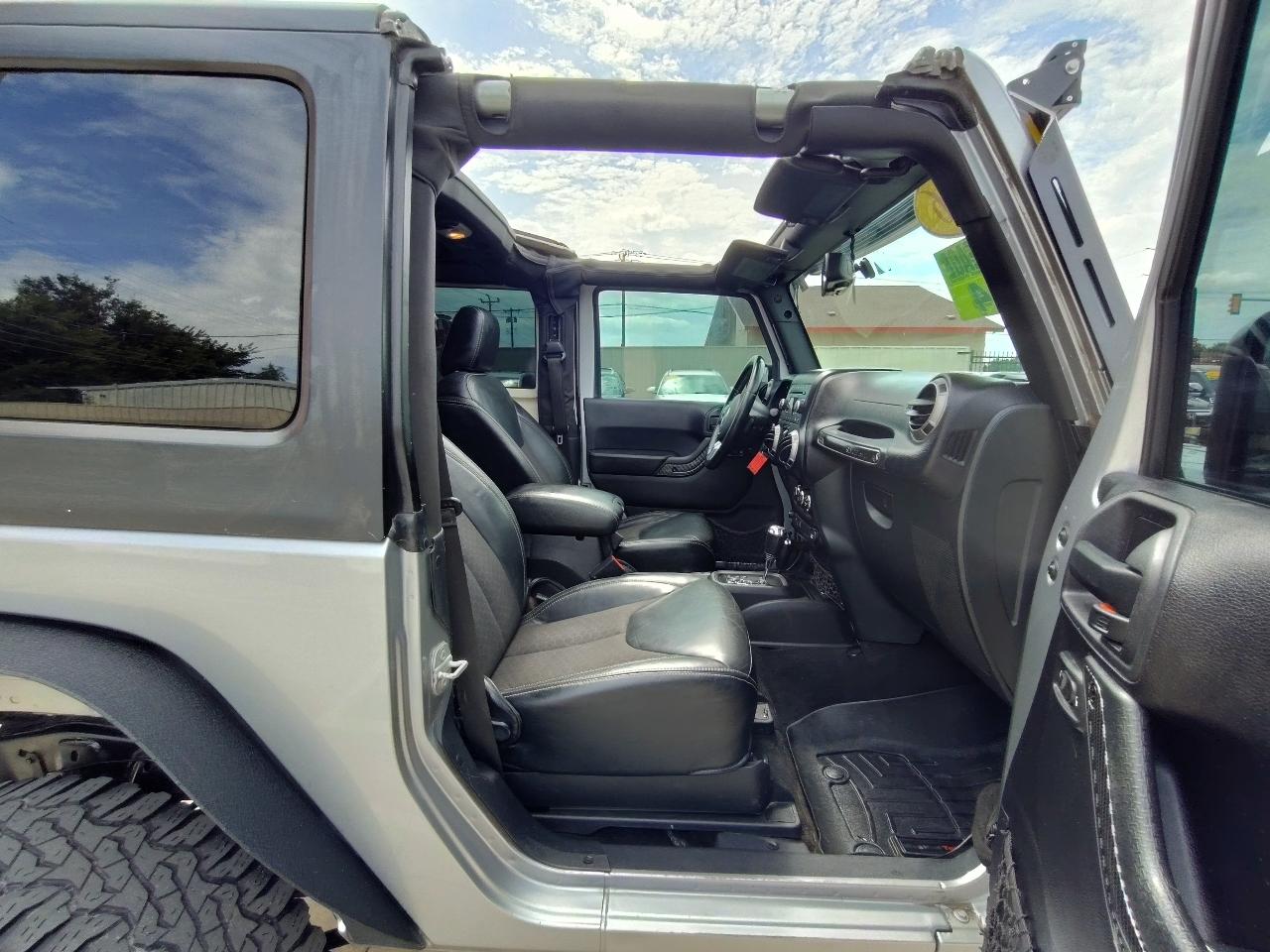 Jeep Wrangler Sport 4WD 2016