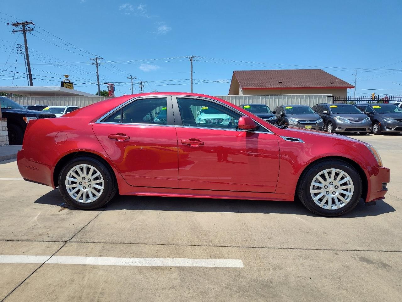 Cadillac CTS Luxury 2012