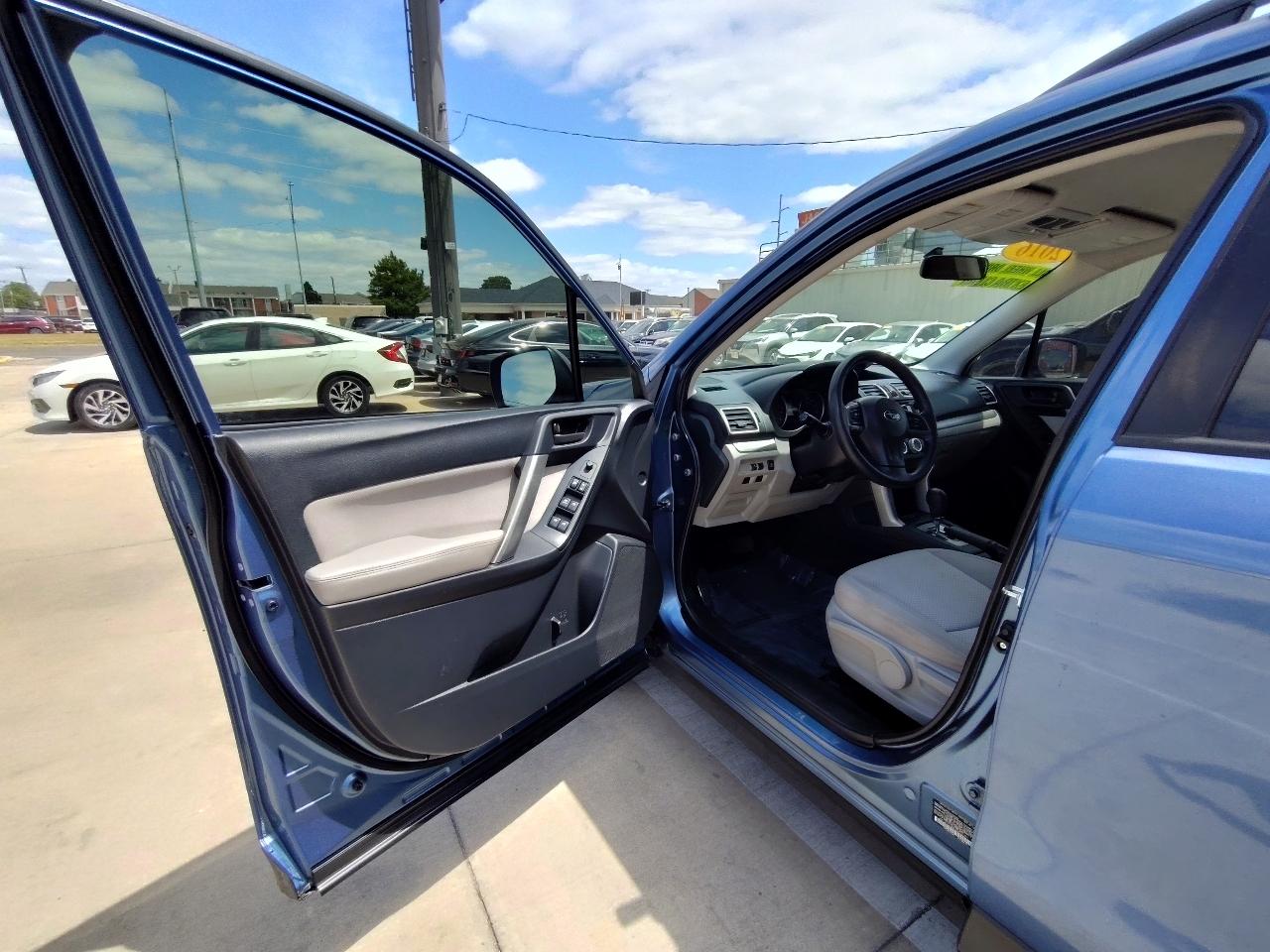 Subaru Forester  2016